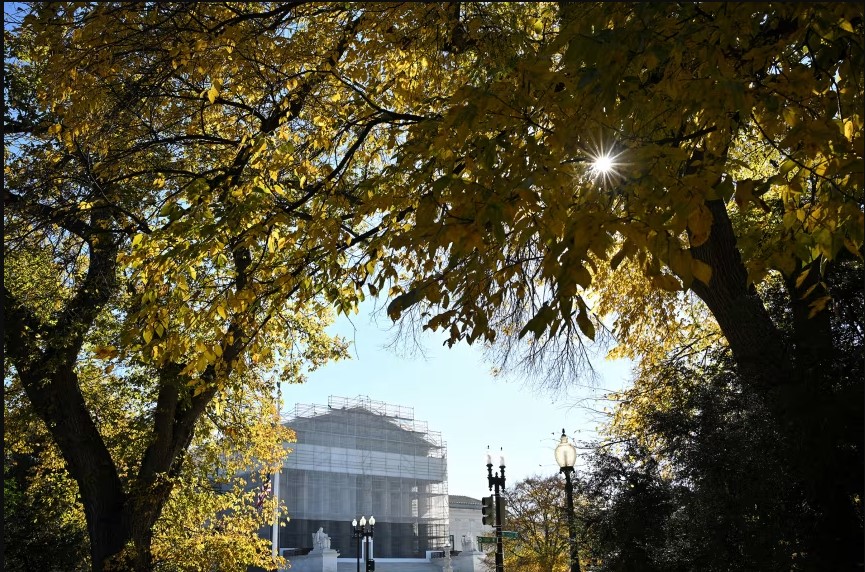 Corte Suprema Escucha Caso sobre Citatorio de NJ a Centros de Embarazo Basados en la Fe, Uniendo Aliados Inusuales